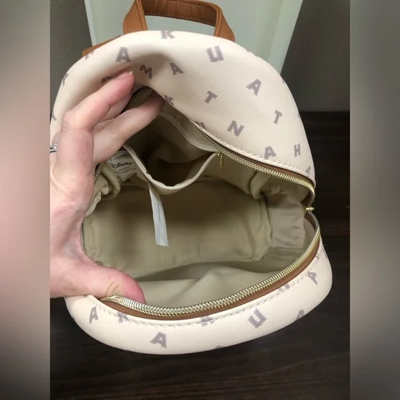 NWOT Loungefly Lion King Hakuna Matata Mini Backpack - Picture 10 of 16